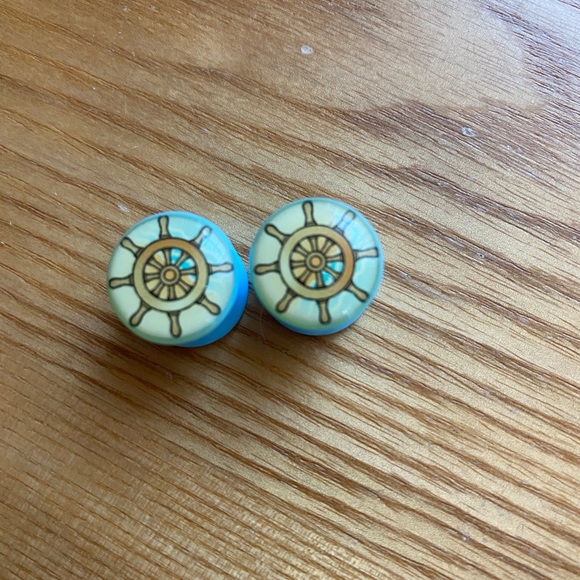3/$10 MIX & MATCH JEWELRY BUNDLE NAUTICAL PLUGS - Picture 1 of 3